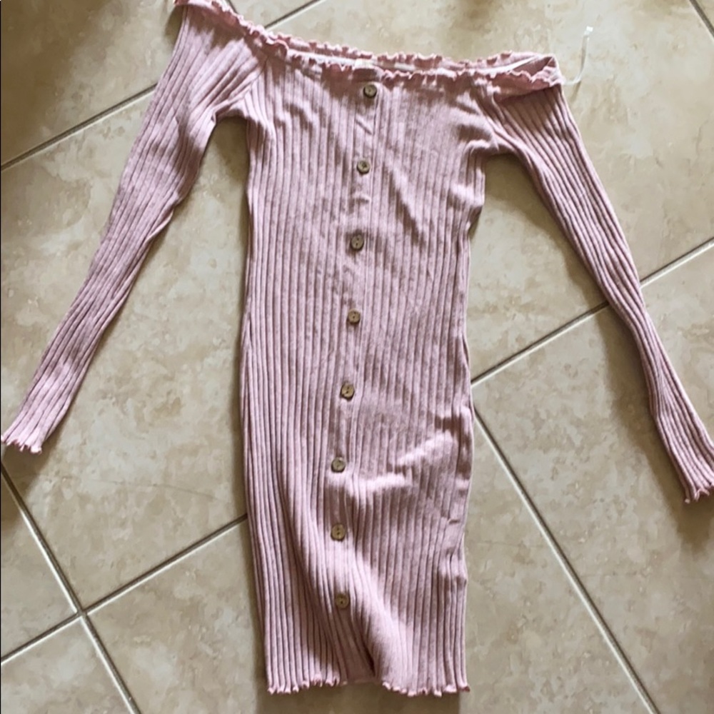 Love vintage dress!